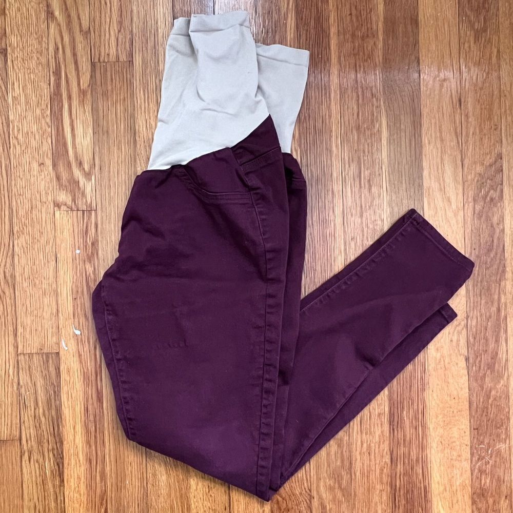 Maroon maternity jeans 